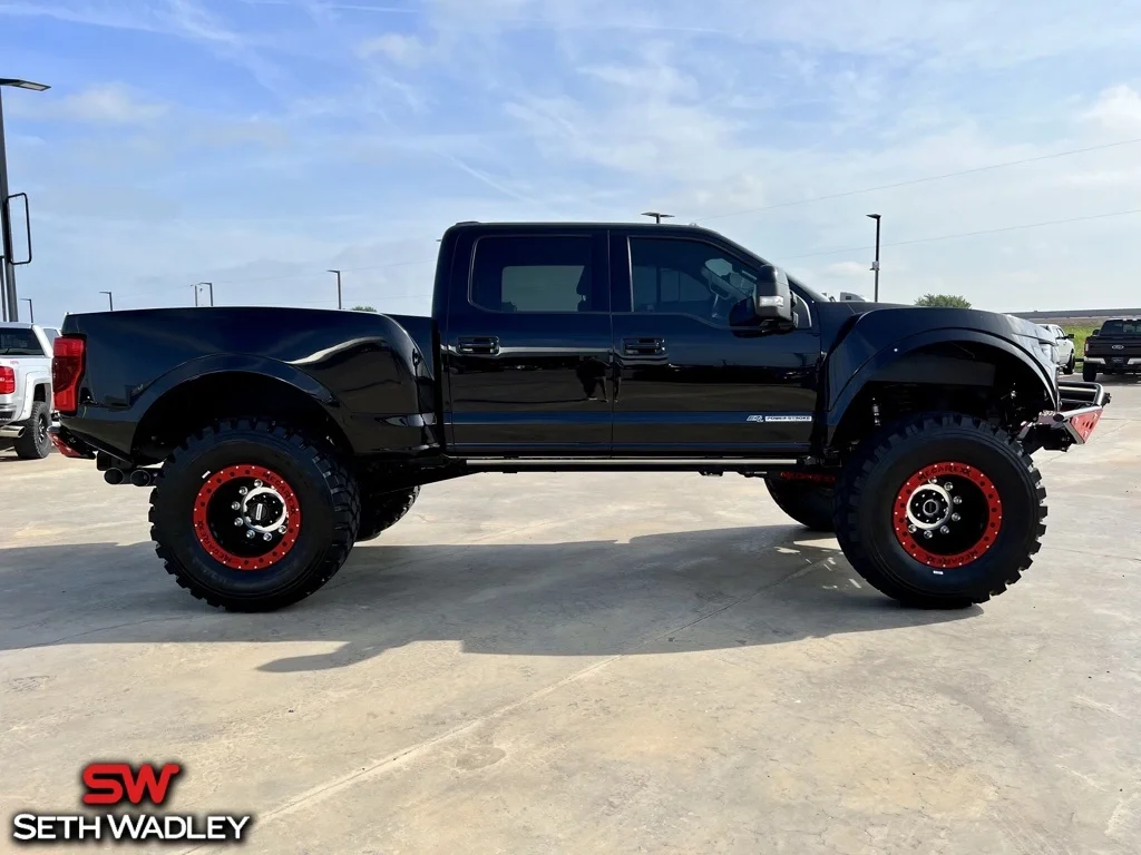 2022 Ford — photo 10