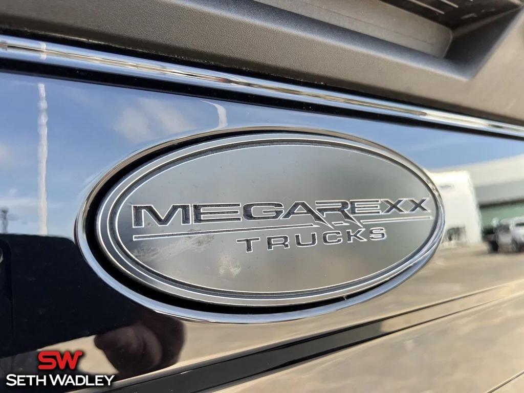 2022 Ford — photo 37