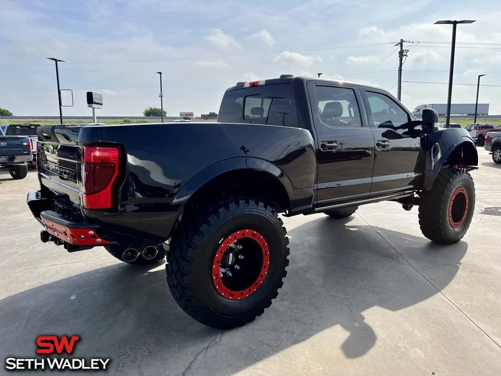 2022 Ford — photo 9