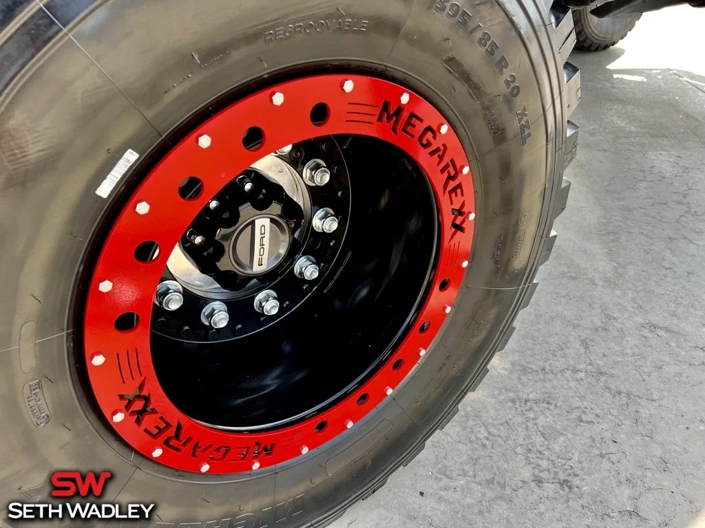 2022 Ford — photo 26