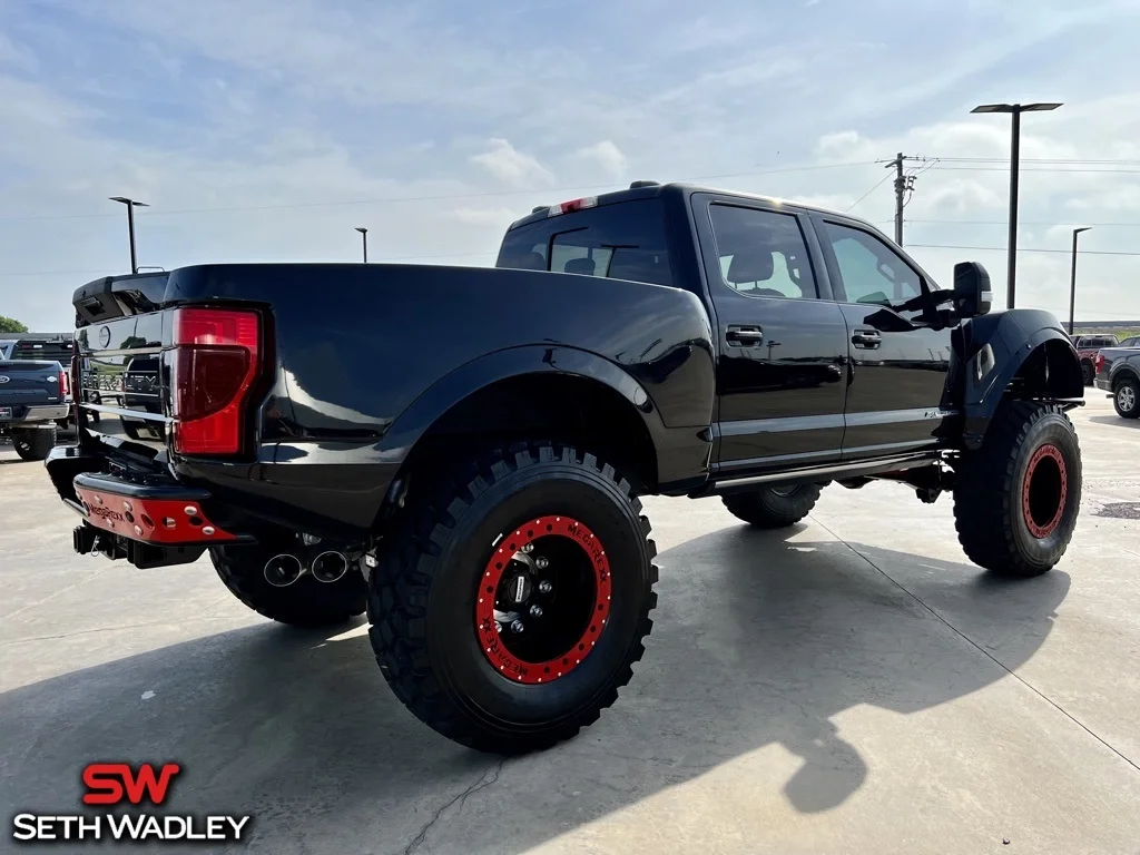 2022 Ford — photo 8