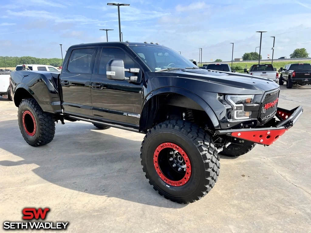 2022 Ford — photo 14