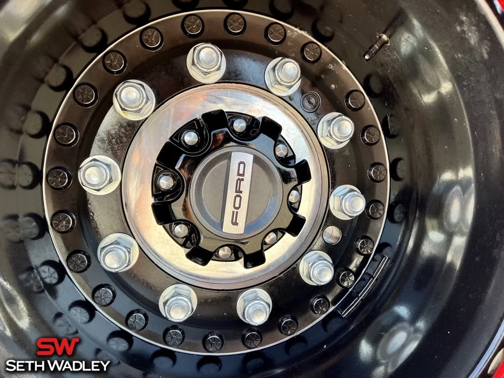 2022 Ford — photo 21