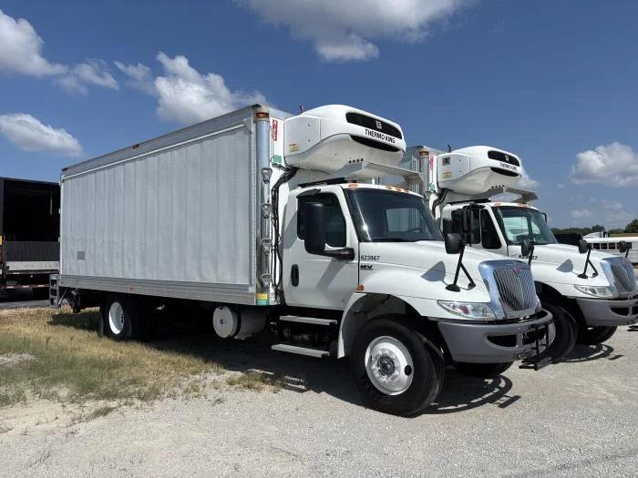 2019 International MV — photo 2