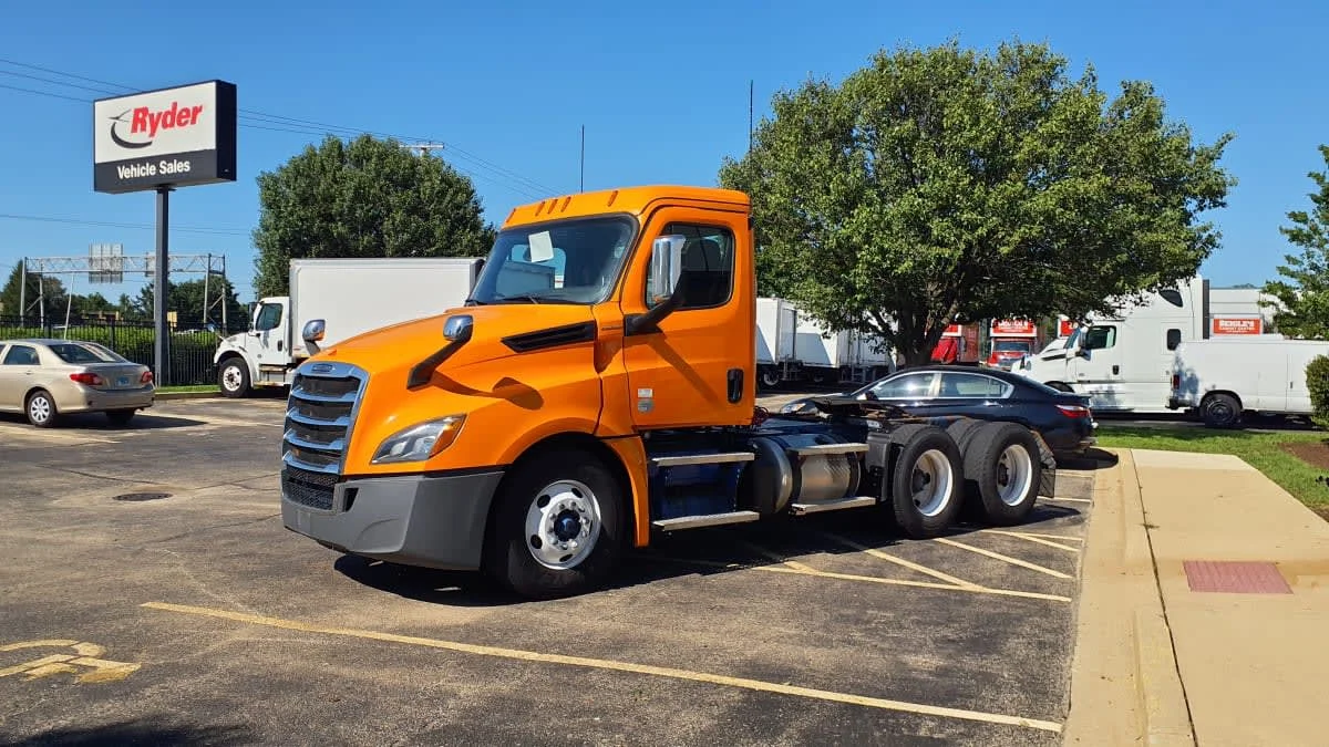 2020 Freightliner Cascadia in Bolingbrook, IL