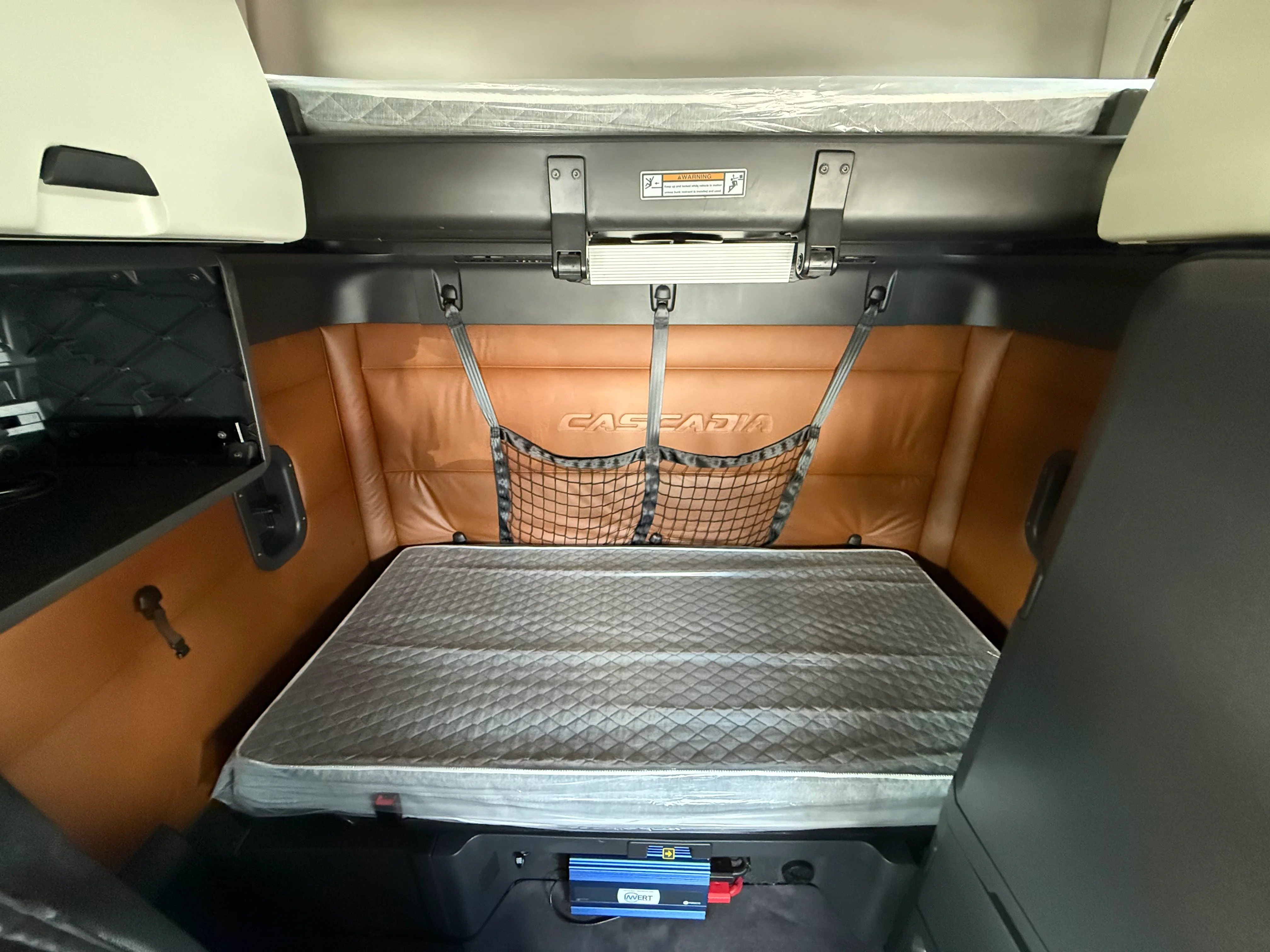 2021 Freightliner Cascadia in Selectrucks Fontana, CA — photo 16