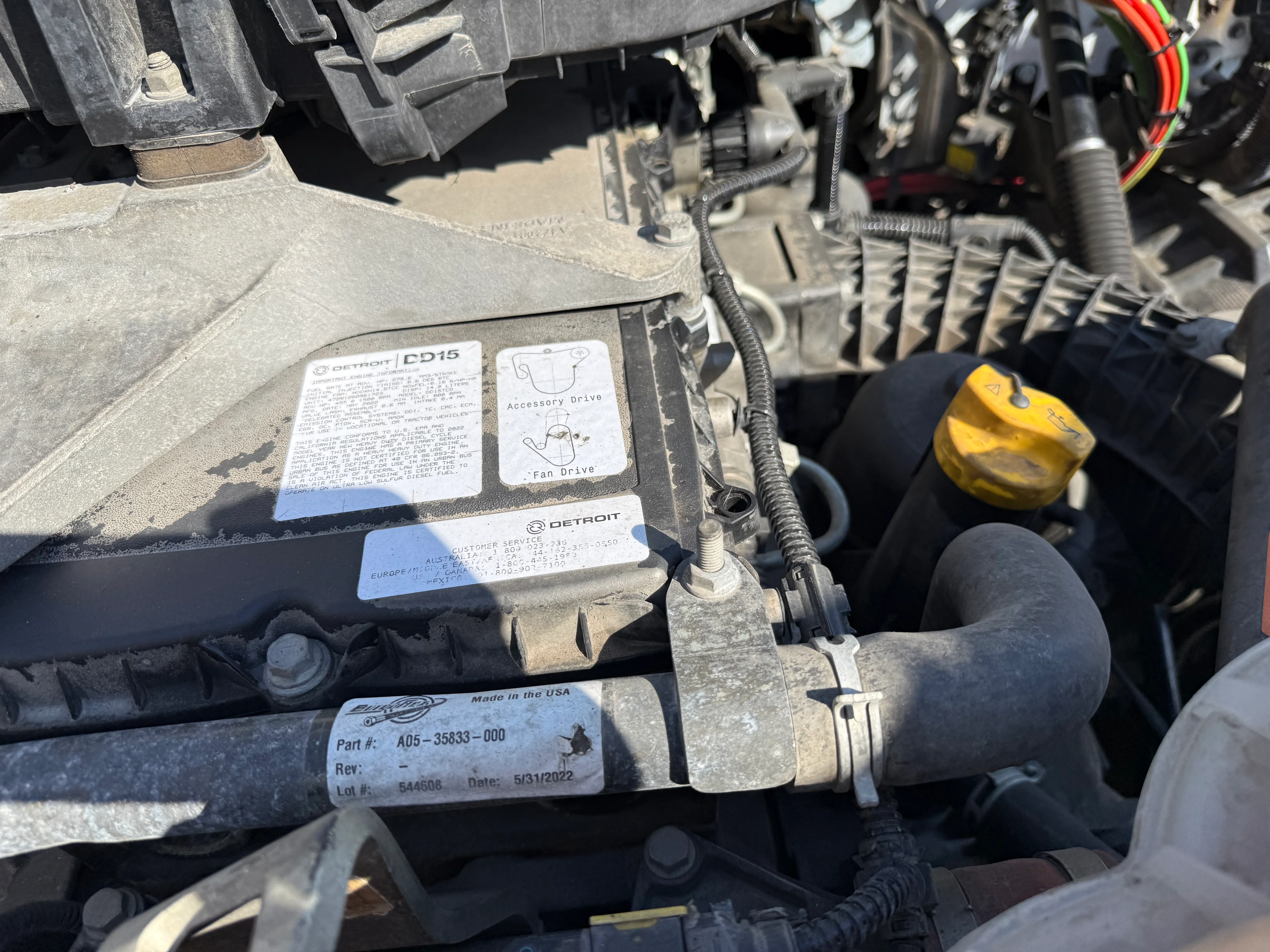 2023 Freightliner Cascadia in Selectrucks Fontana, CA — photo 12