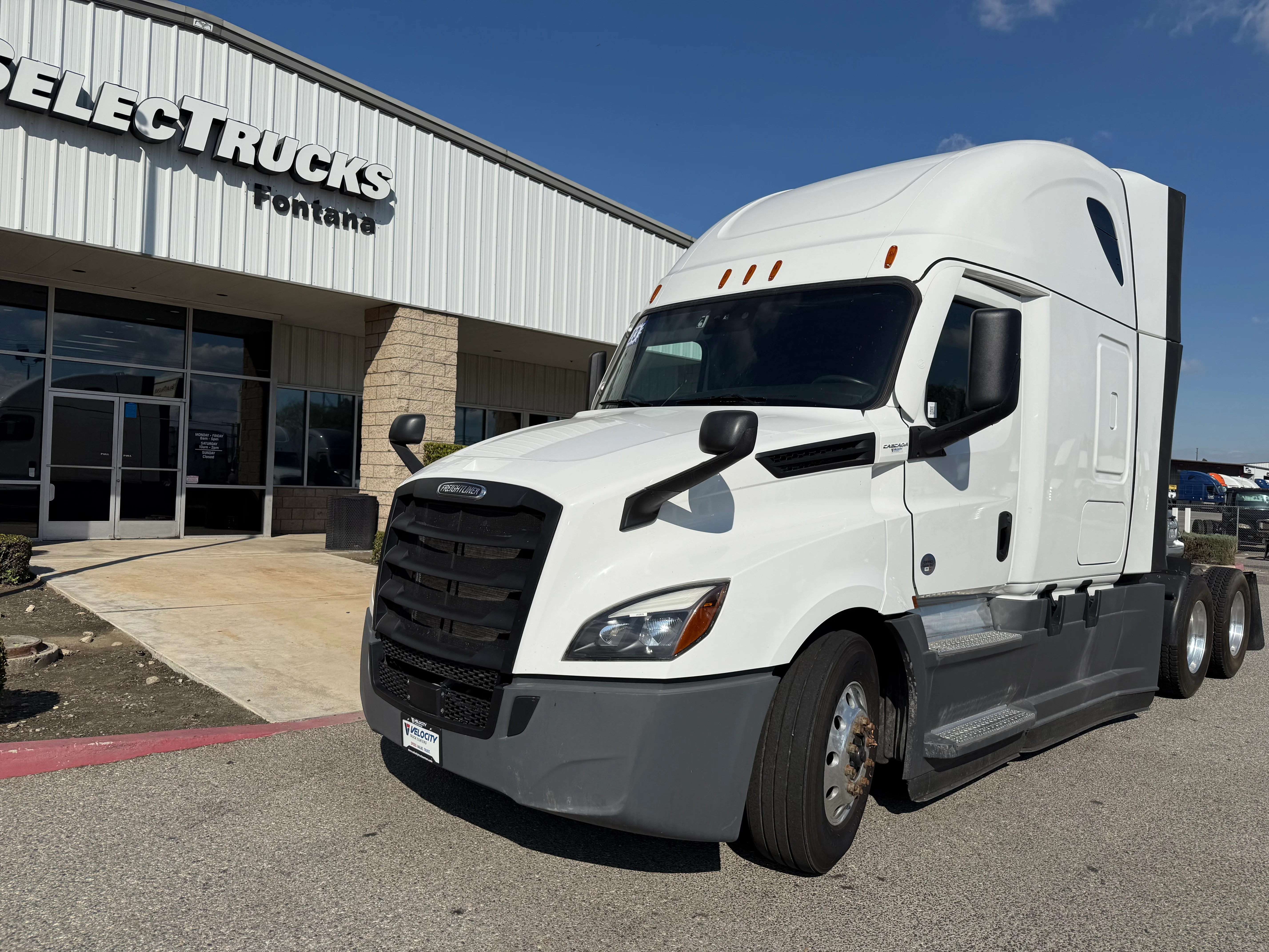 2023 Freightliner Cascadia in Selectrucks Fontana, CA