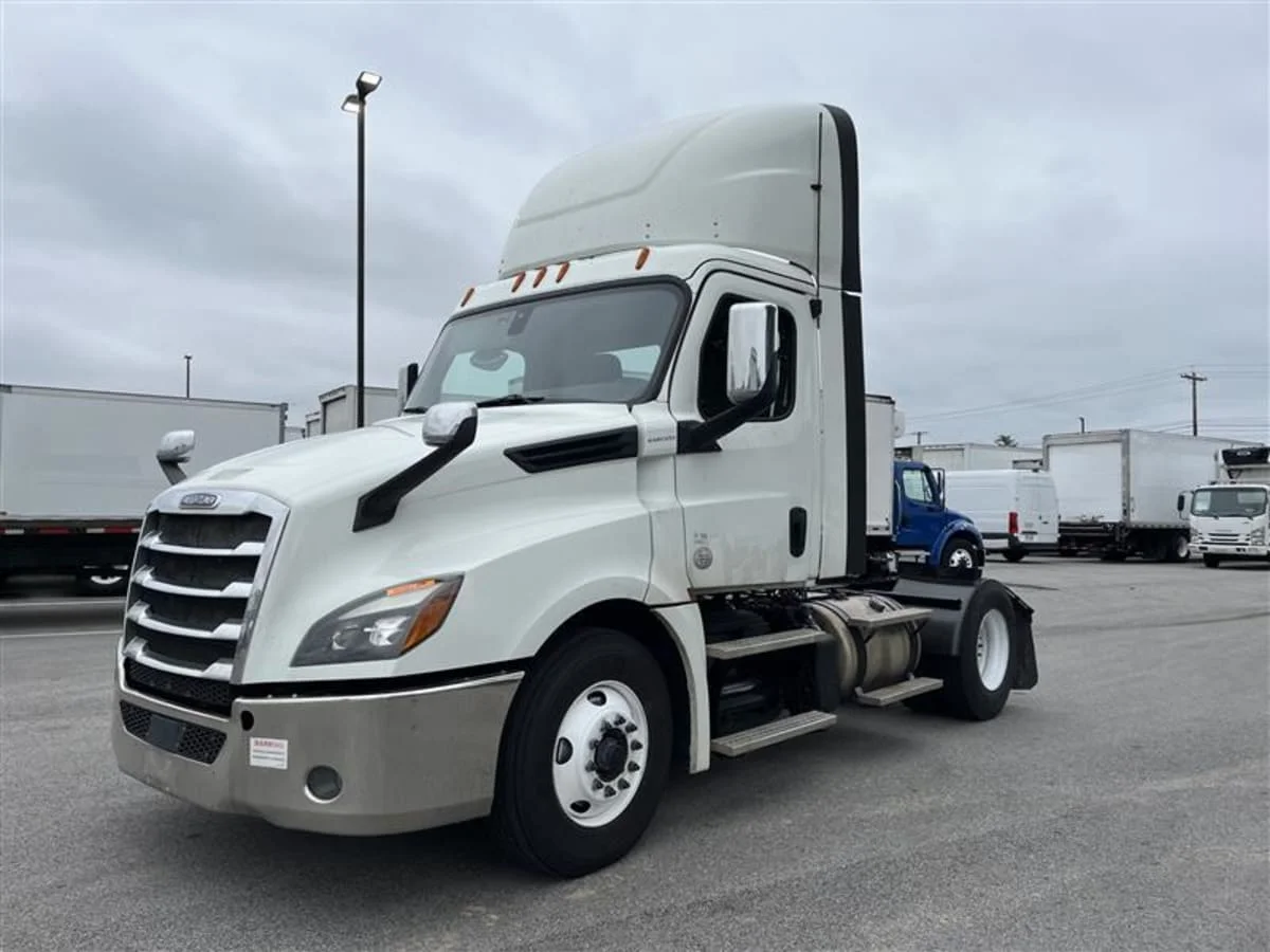 2019 Freightliner Cascadia in Beltsville, MD