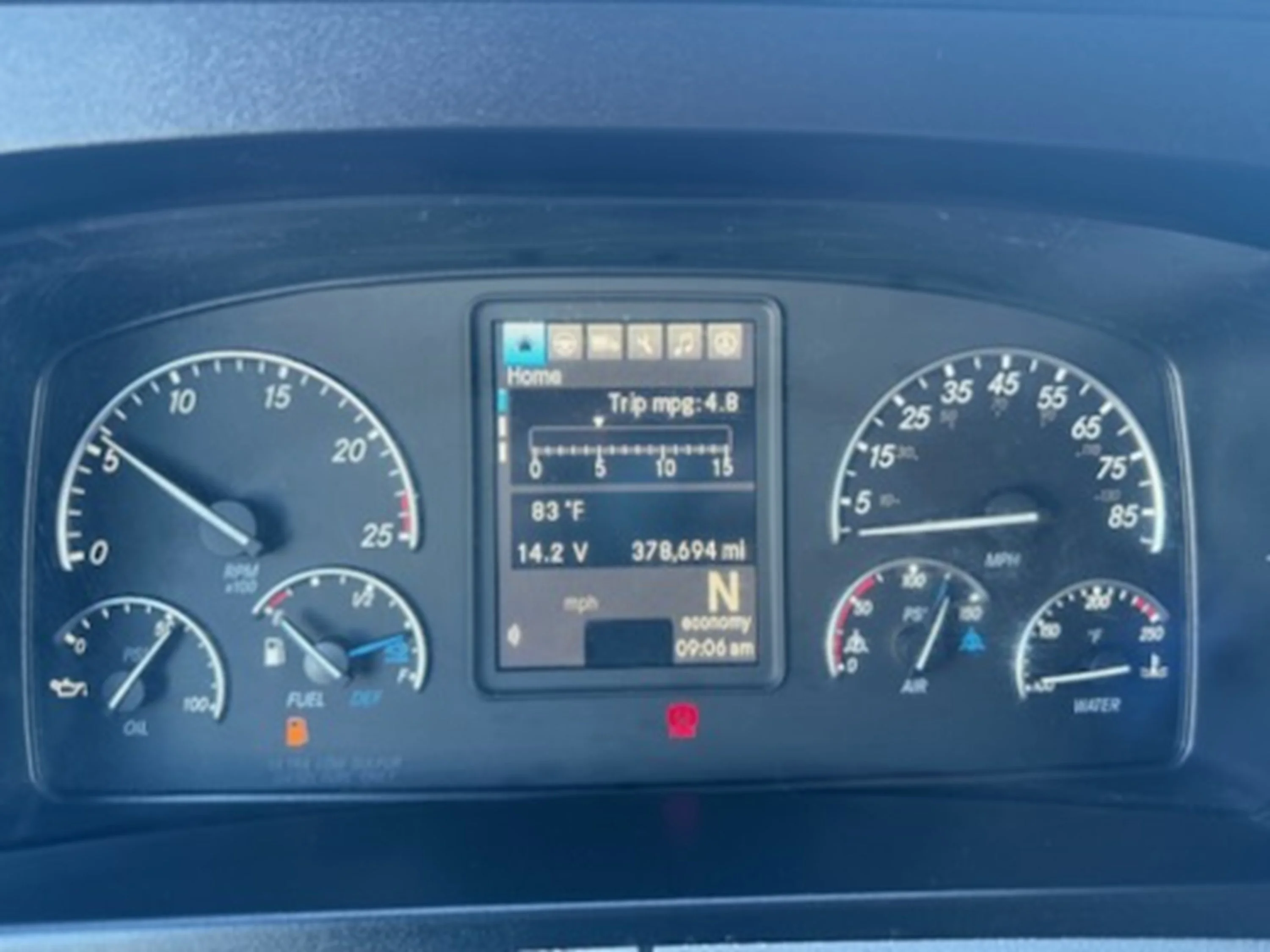 2021 Freightliner Cascadia - image 7