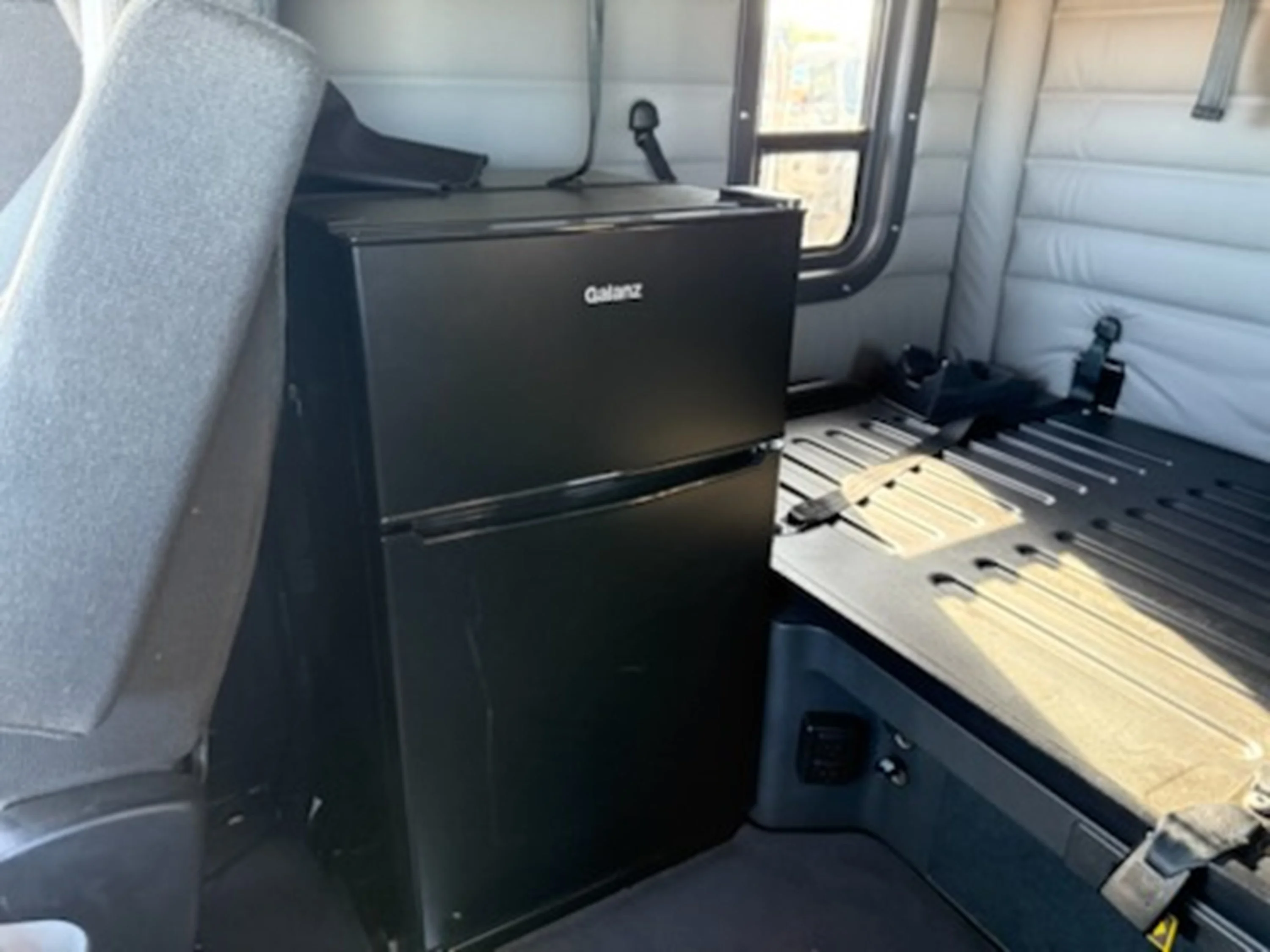 2021 Freightliner Cascadia - image 12