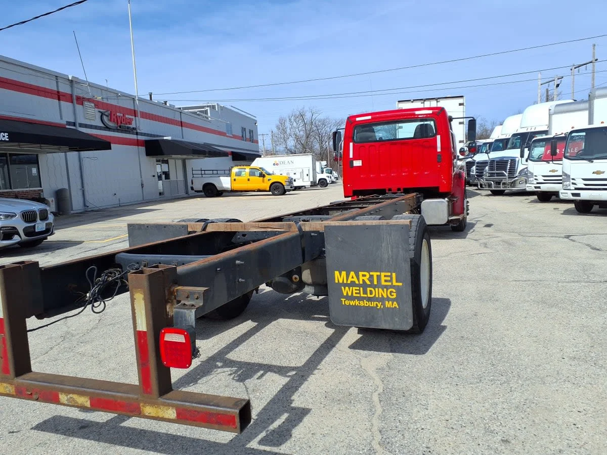 2019 Freightliner M2 106 in Warwick, RI — photo 4