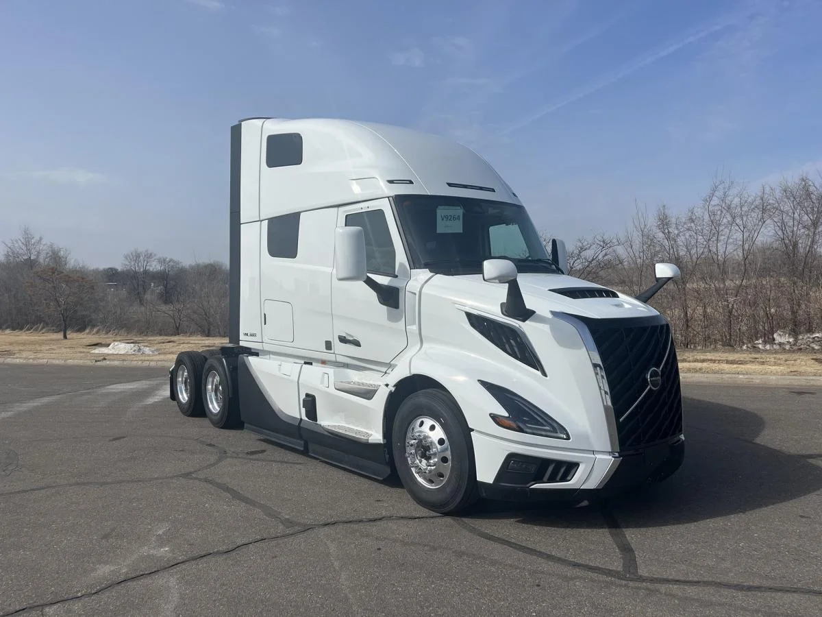 2026 Volvo in Elk River, MN — photo 5