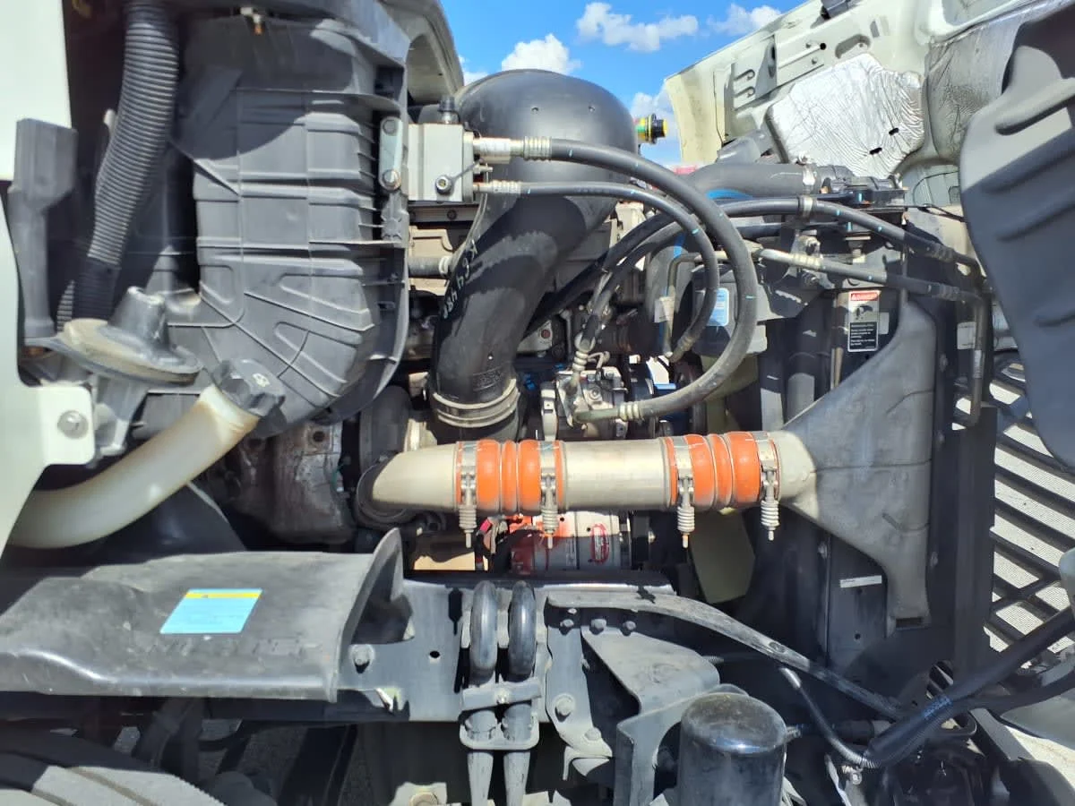 2019 Freightliner Cascadia in Fort Worth, TX — photo 9