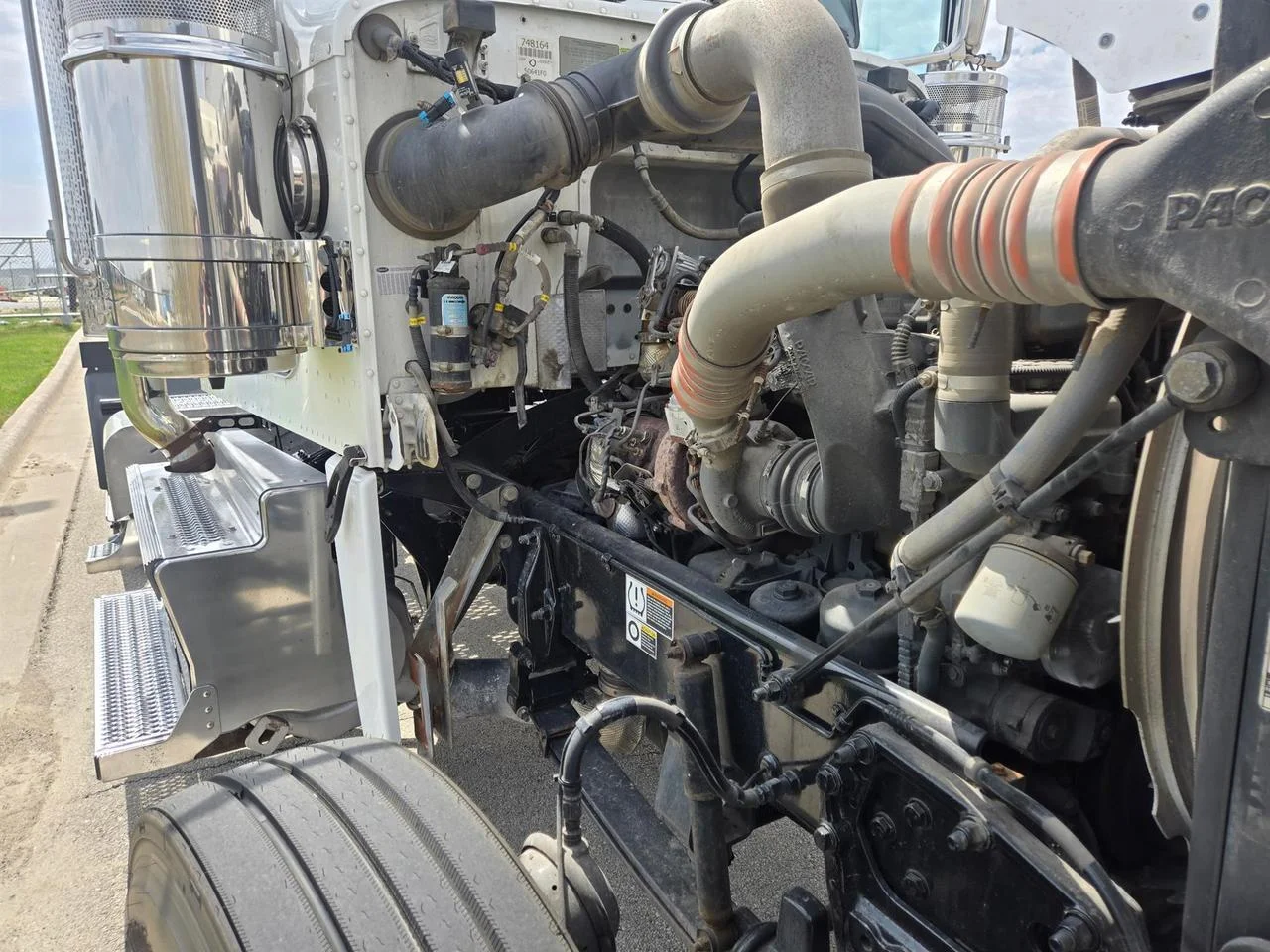 2021 Peterbilt 389 in Rochester, MN — photo 6