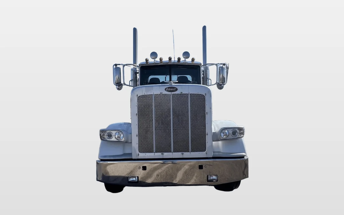2021 Peterbilt 389 - image 1