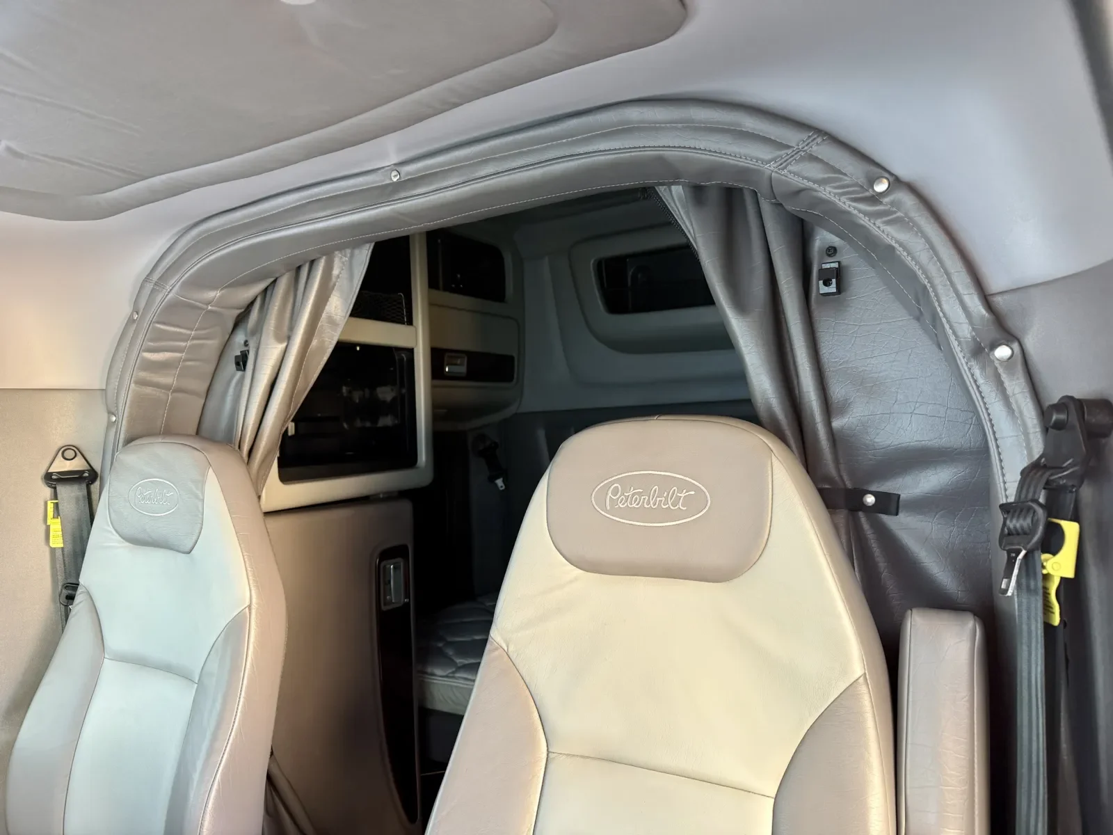 2024 Peterbilt 389 - image 20