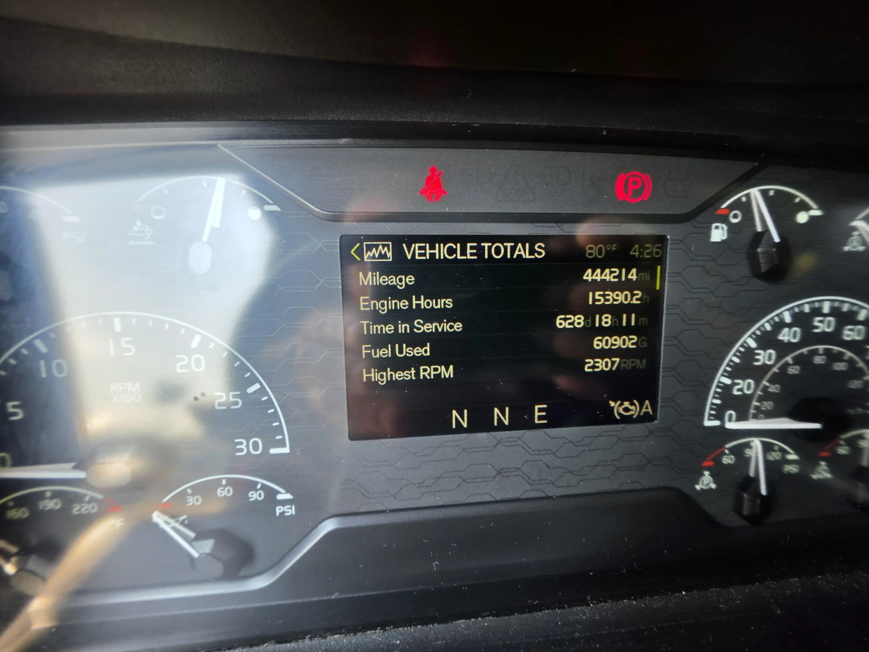 2024 Volvo VNL 860 in Cahokia, IL — photo 7