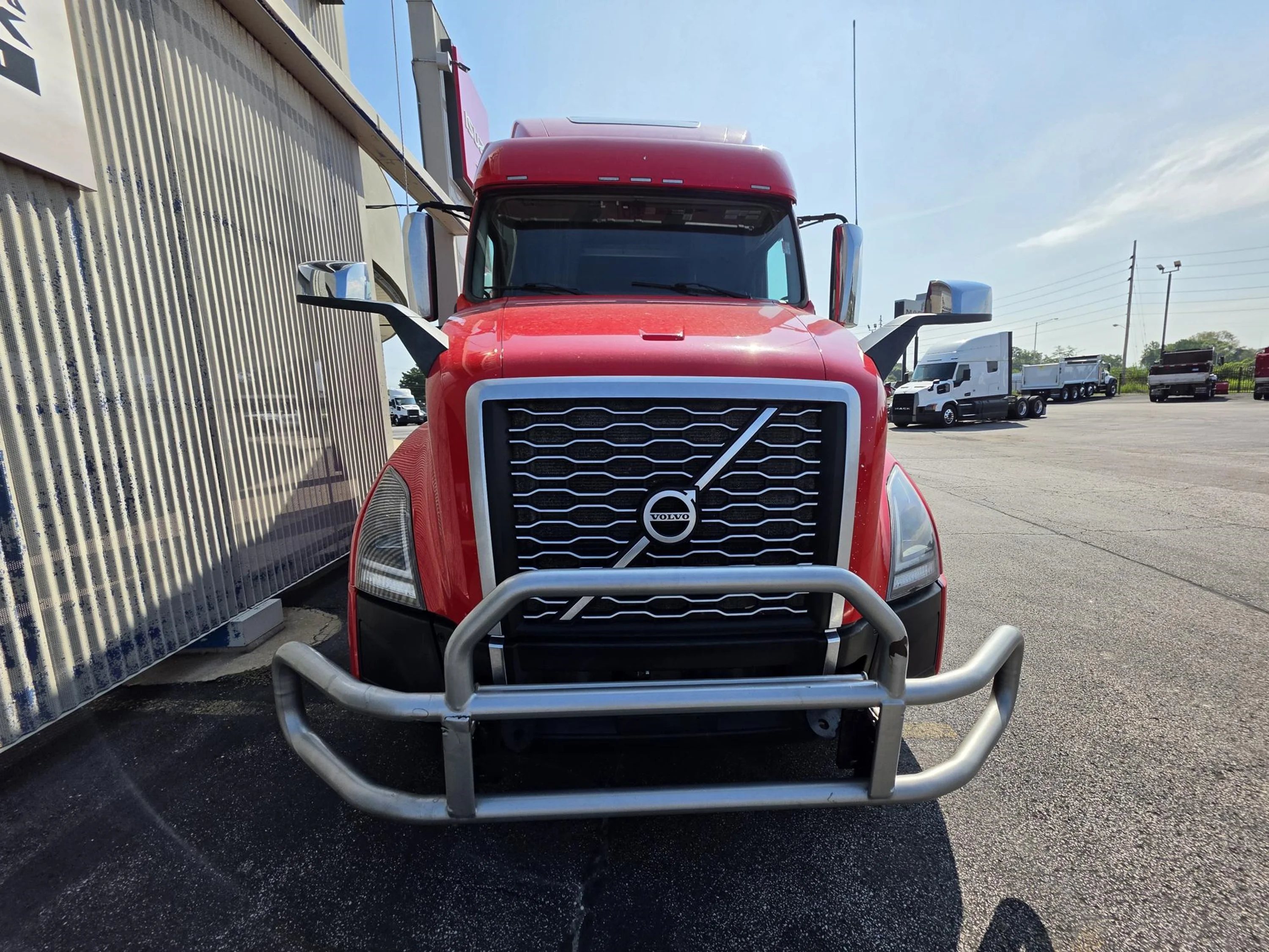 2024 Volvo VNL 860 in Cahokia, IL — photo 3