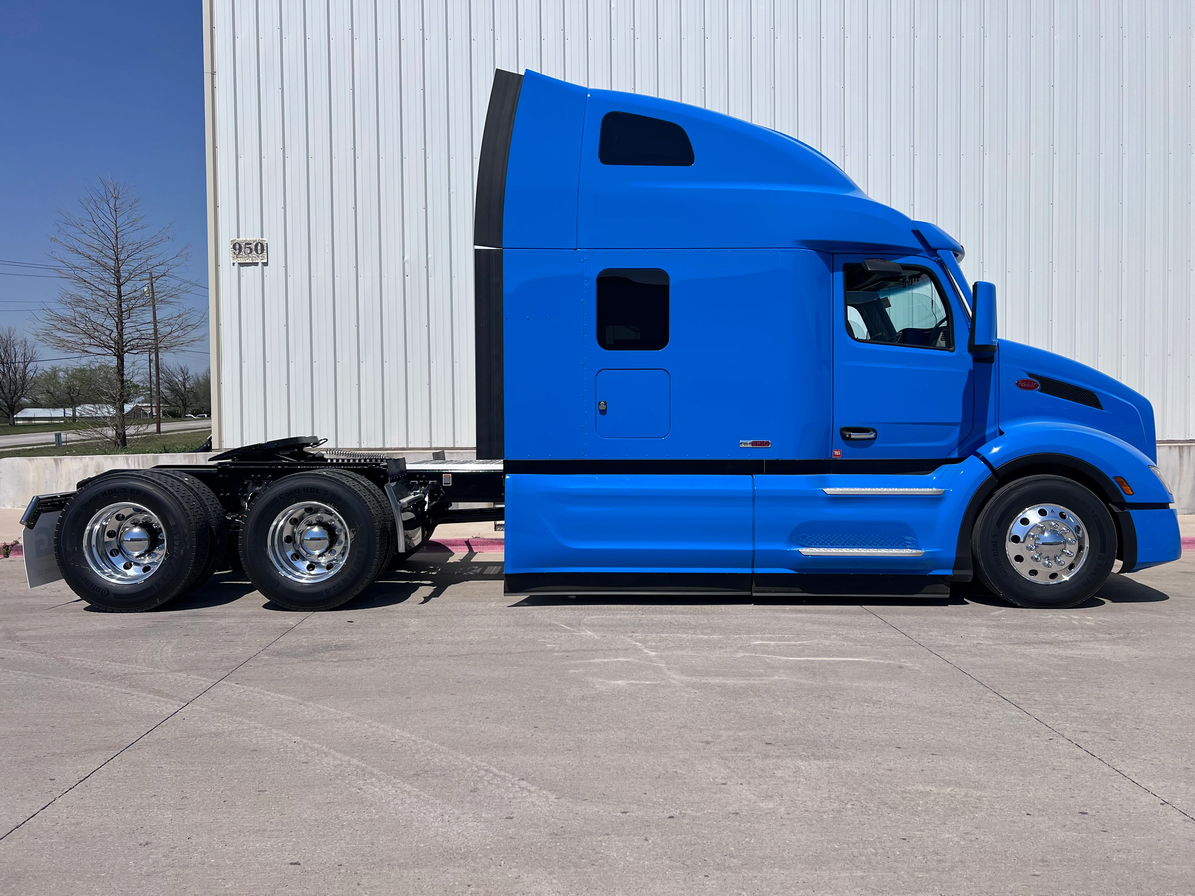 2027 Peterbilt 579 in Tallahassee, FL — photo 6