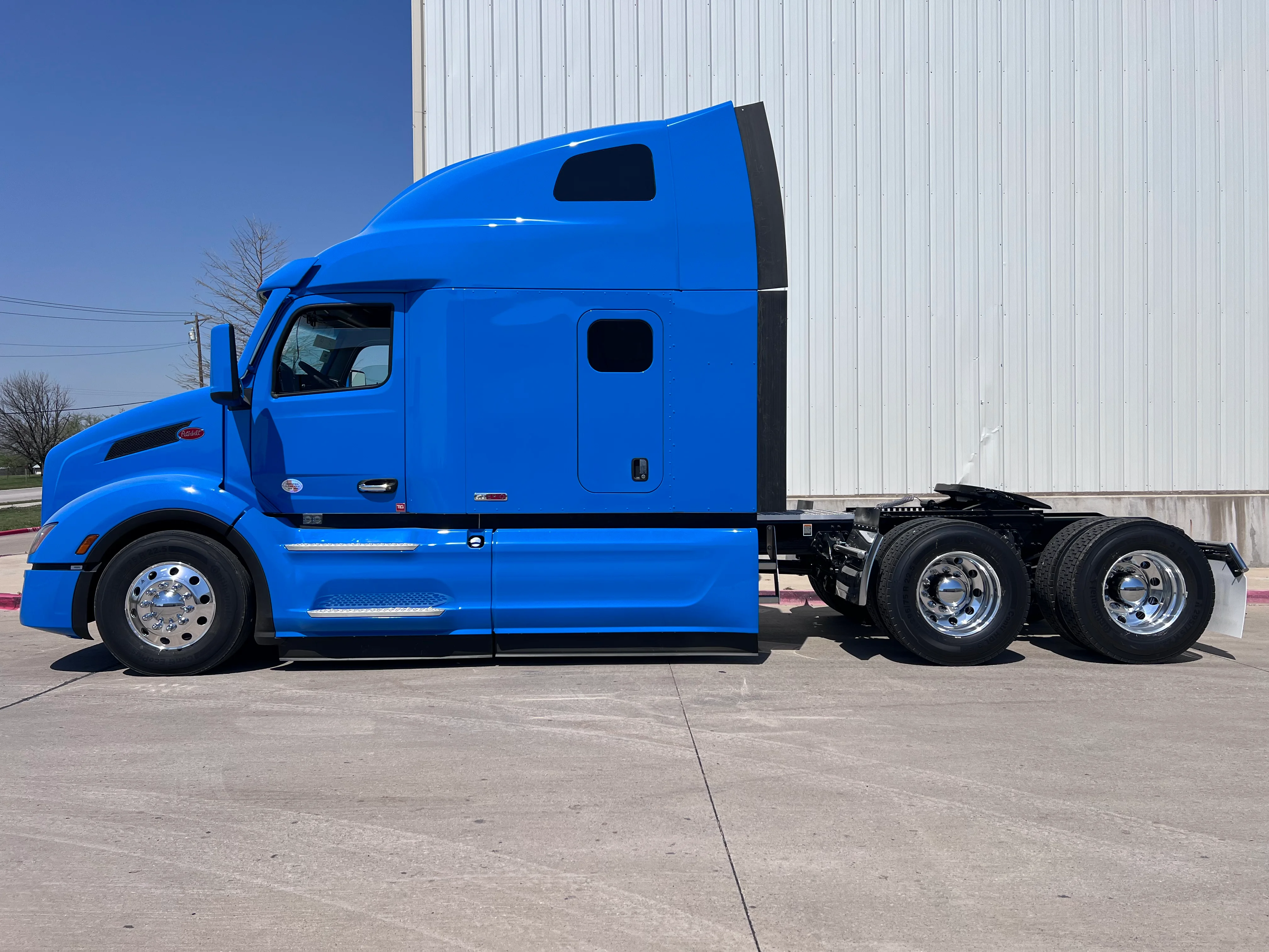 2027 Peterbilt 579 in Tallahassee, FL — photo 2