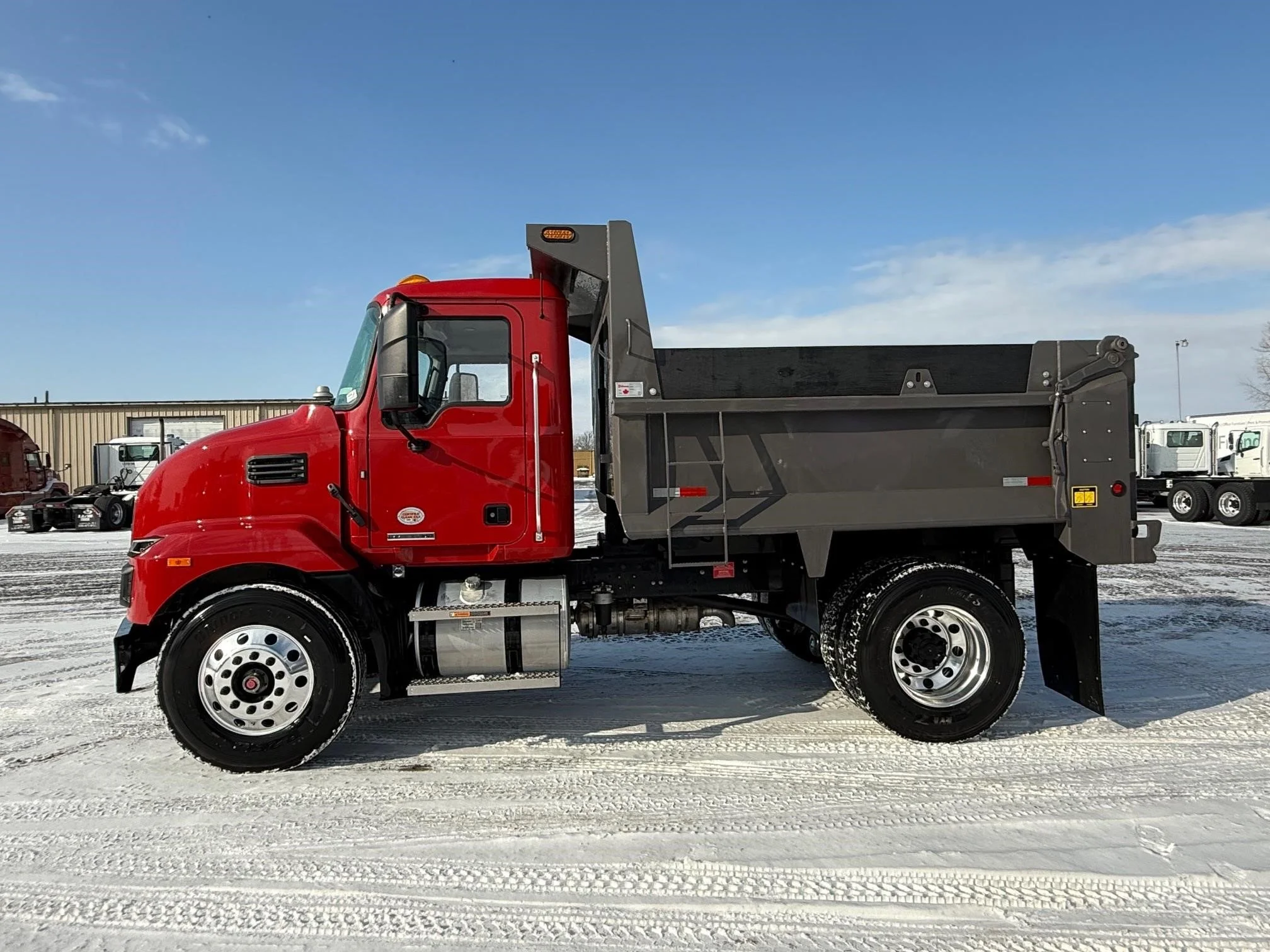 2026 Mack MD in Findlay, OH — photo 2