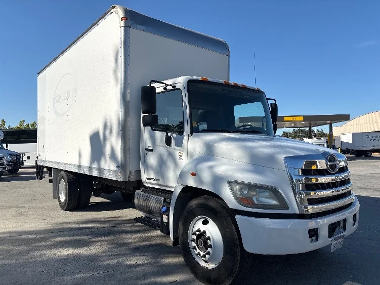 2016 Hino 268 in Richmond, CA