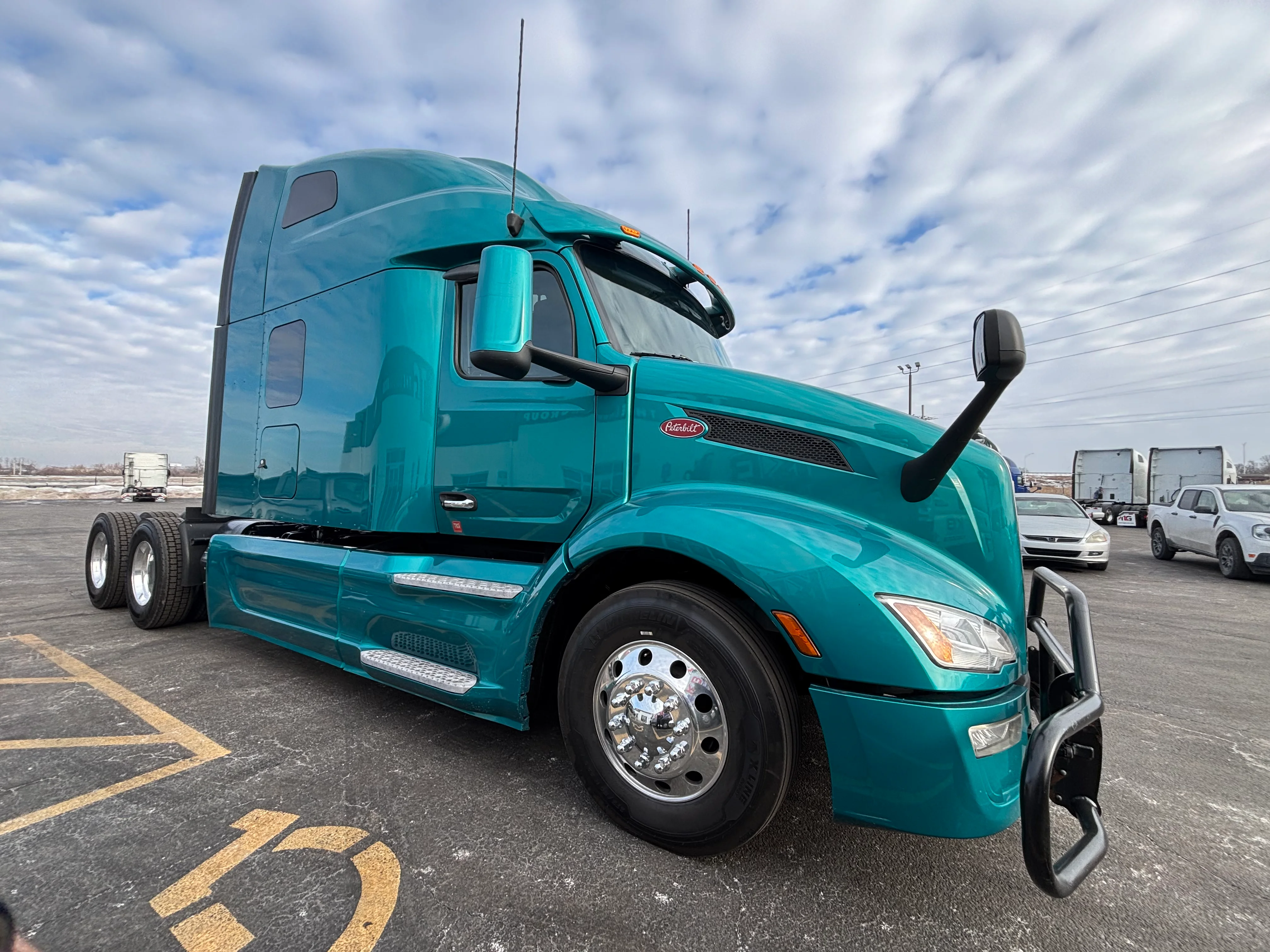 2023 Peterbilt 579 - image 6