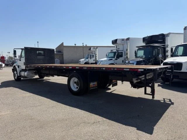 2019 International 4300 — photo 6