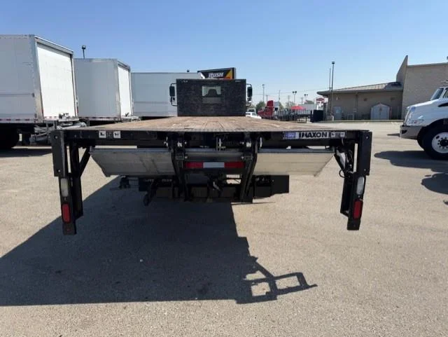 2019 International 4300 — photo 7