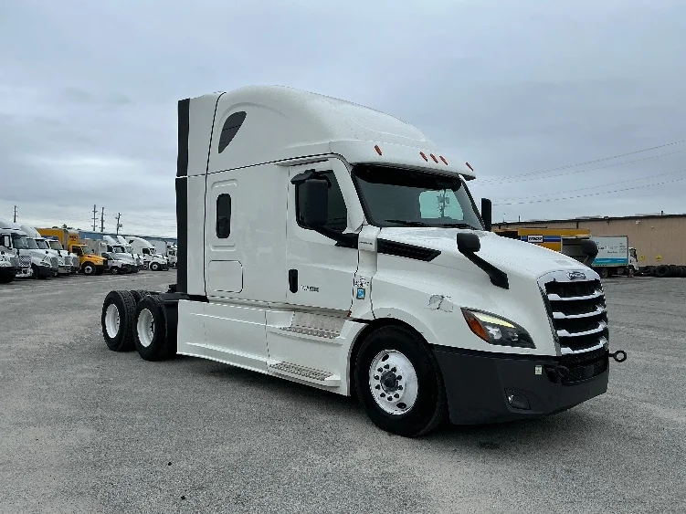 2022 Freightliner Cascadia in Garden City, GA