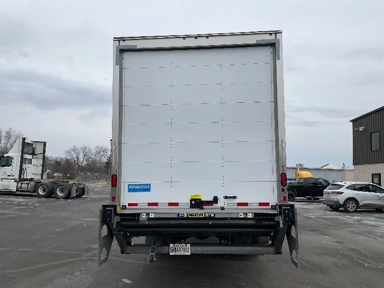 2024 Freightliner M2 106 - image 7