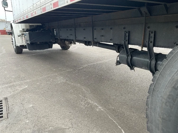 2024 Freightliner M2 106 - image 5