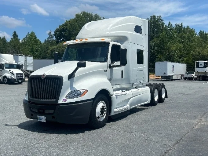 2020 International LT in Greensboro, NC — photo 3