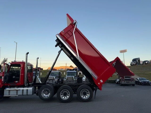 2026 Mack Granite - image 9