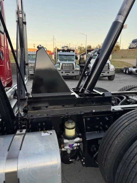 2026 Mack Granite - image 10