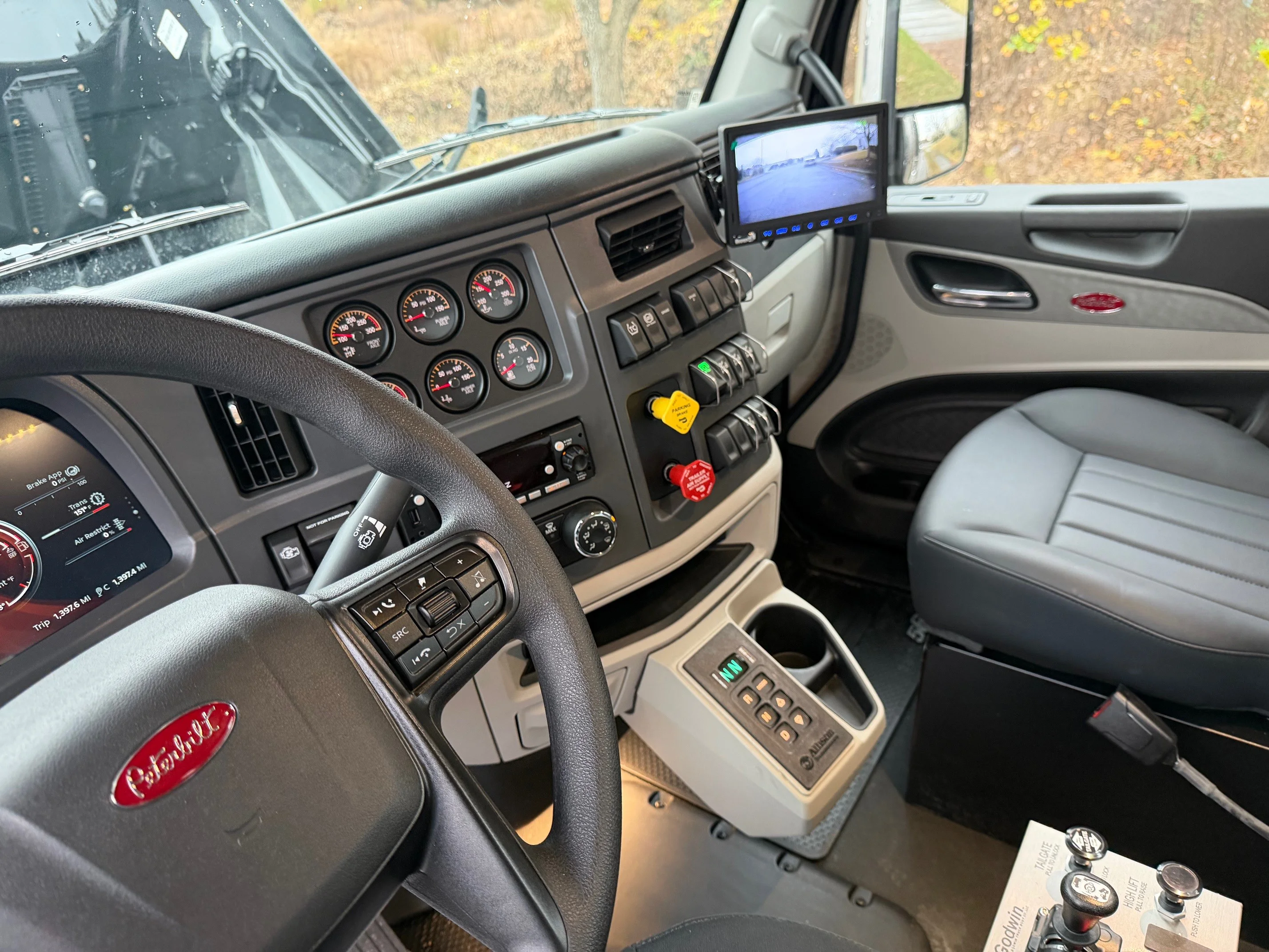 2026 Peterbilt 567 in Raleigh, NC — photo 12