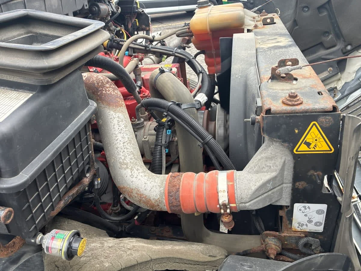 2021 International MV in Syracuse, NY — photo 11