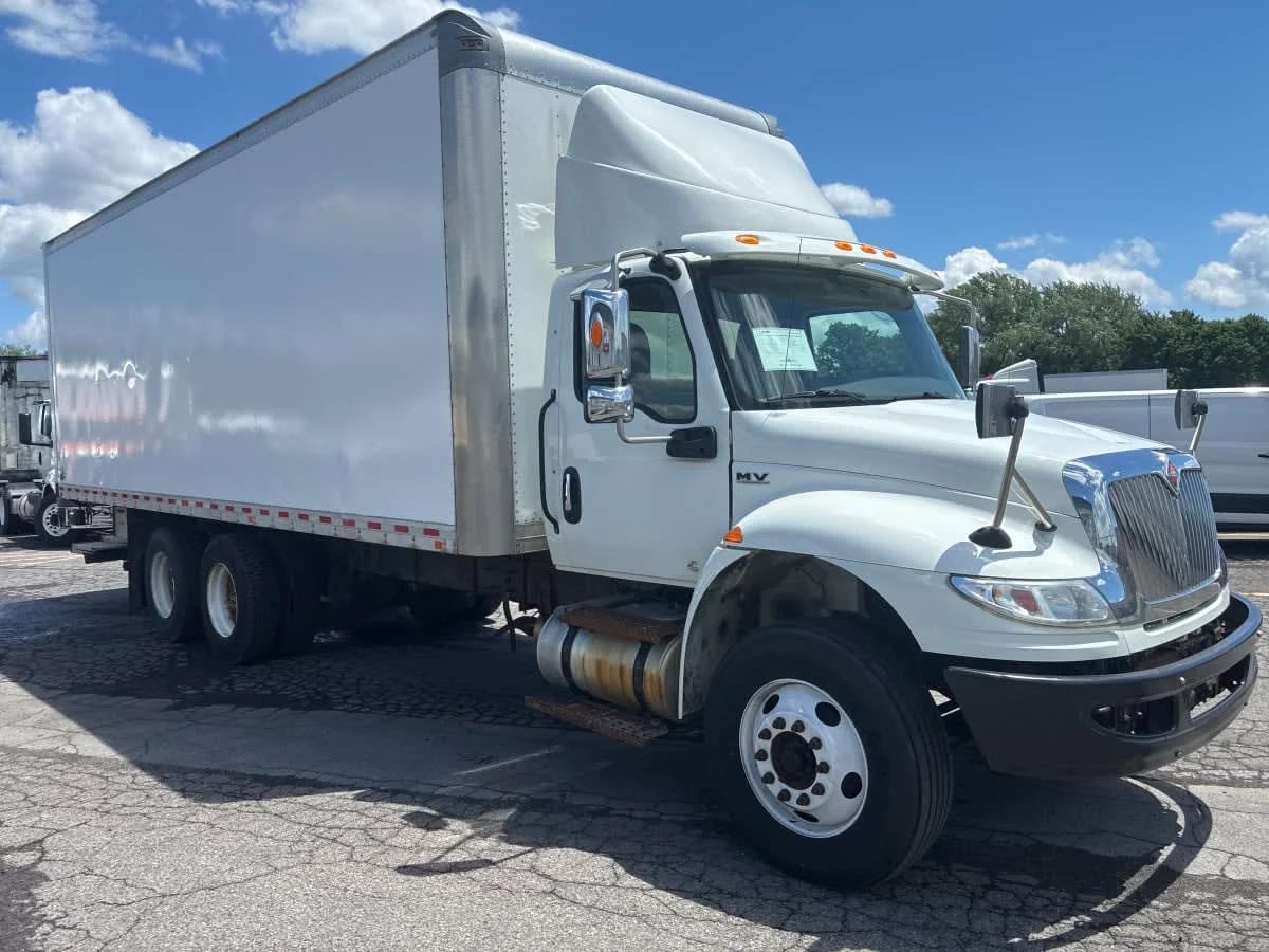 2021 International MV in Syracuse, NY — photo 3