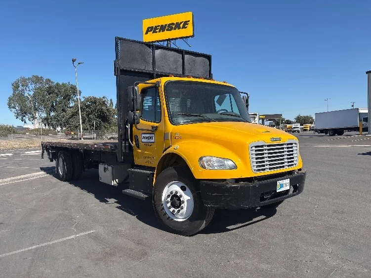 2020 Freightliner eM2
