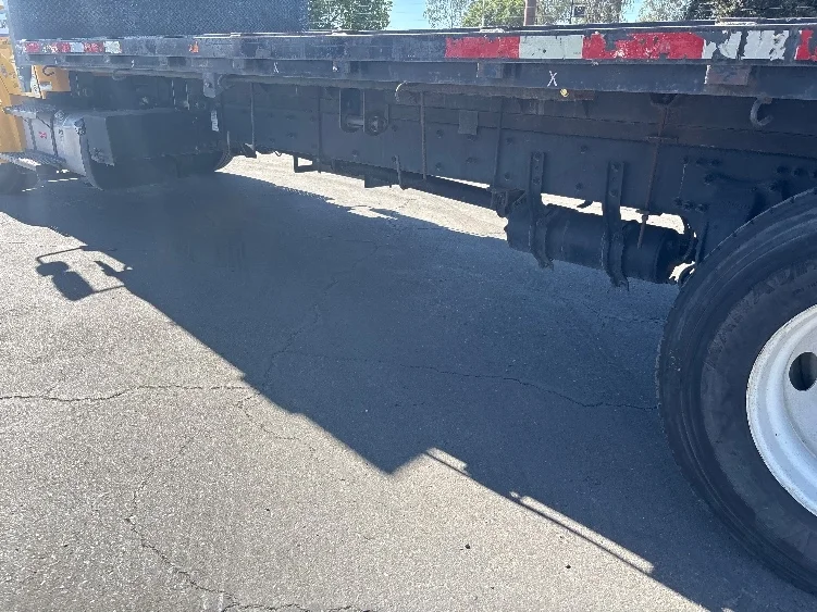 2020 Freightliner eM2 in Fresno, CA — photo 5