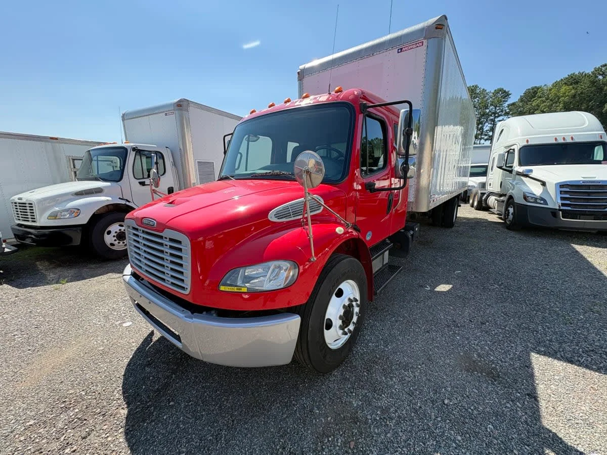 2017 Freightliner M2 106