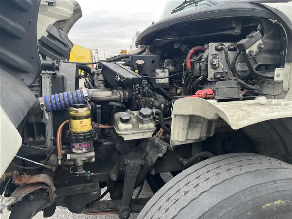 2020 Freightliner M2 106 - image 9