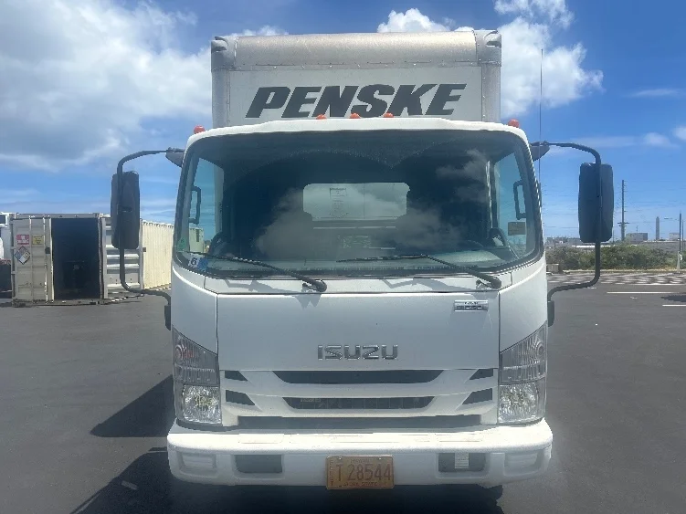 2020 Isuzu NQR in Torrance, CA — photo 2