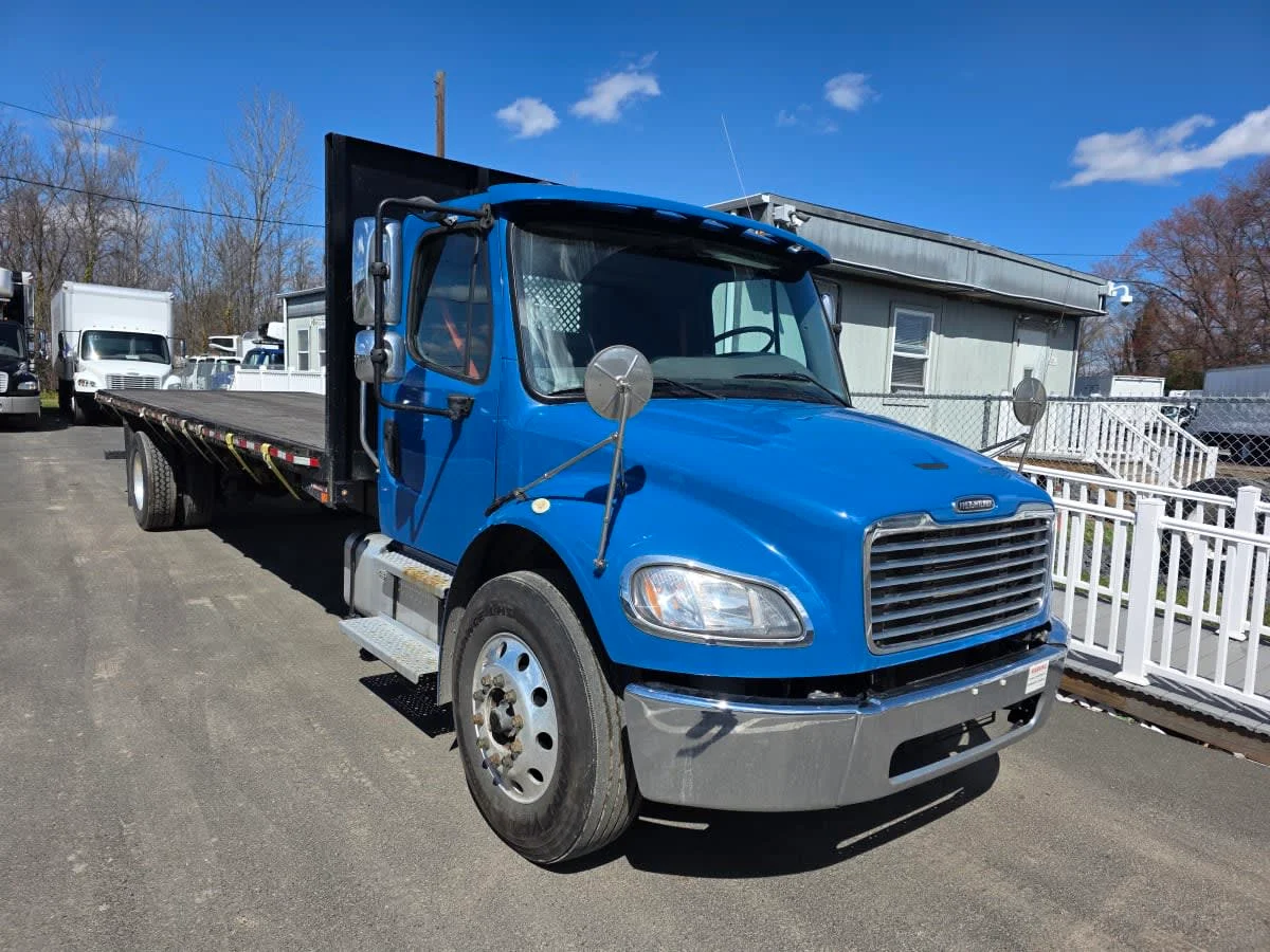 2020 Freightliner M2 106 in Bensalem, PA — photo 3