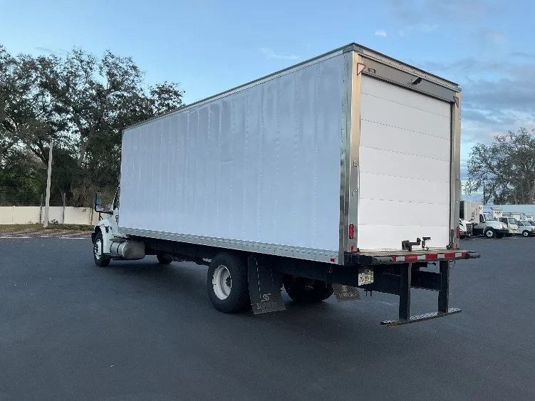 2021 International MV in Tampa, FL — photo 6
