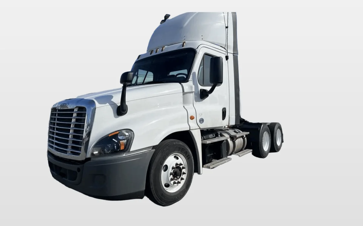 2019 Freightliner Cascadia - image 1