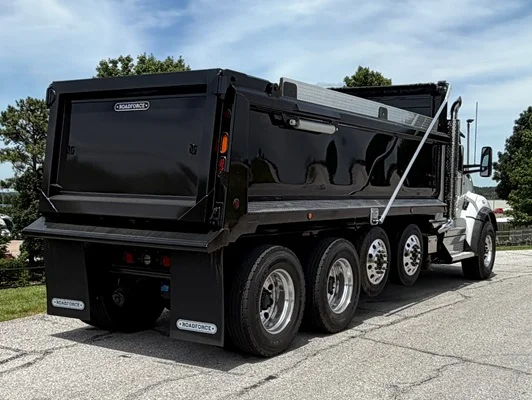 2027 Kenworth T880 in Springfield, MO — photo 13