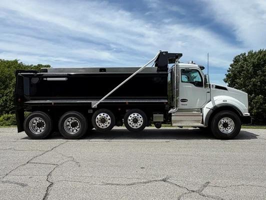 2027 Kenworth T880 in Springfield, MO — photo 11