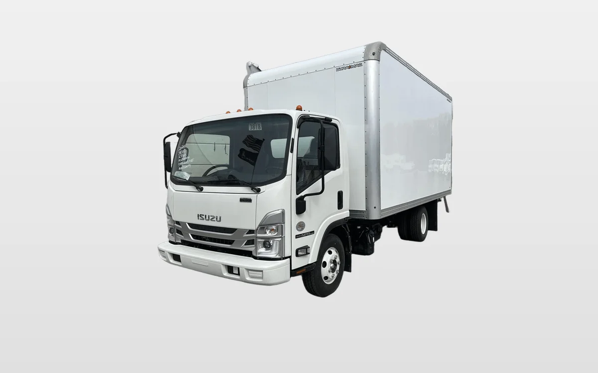 2024 Isuzu NPR - image 1